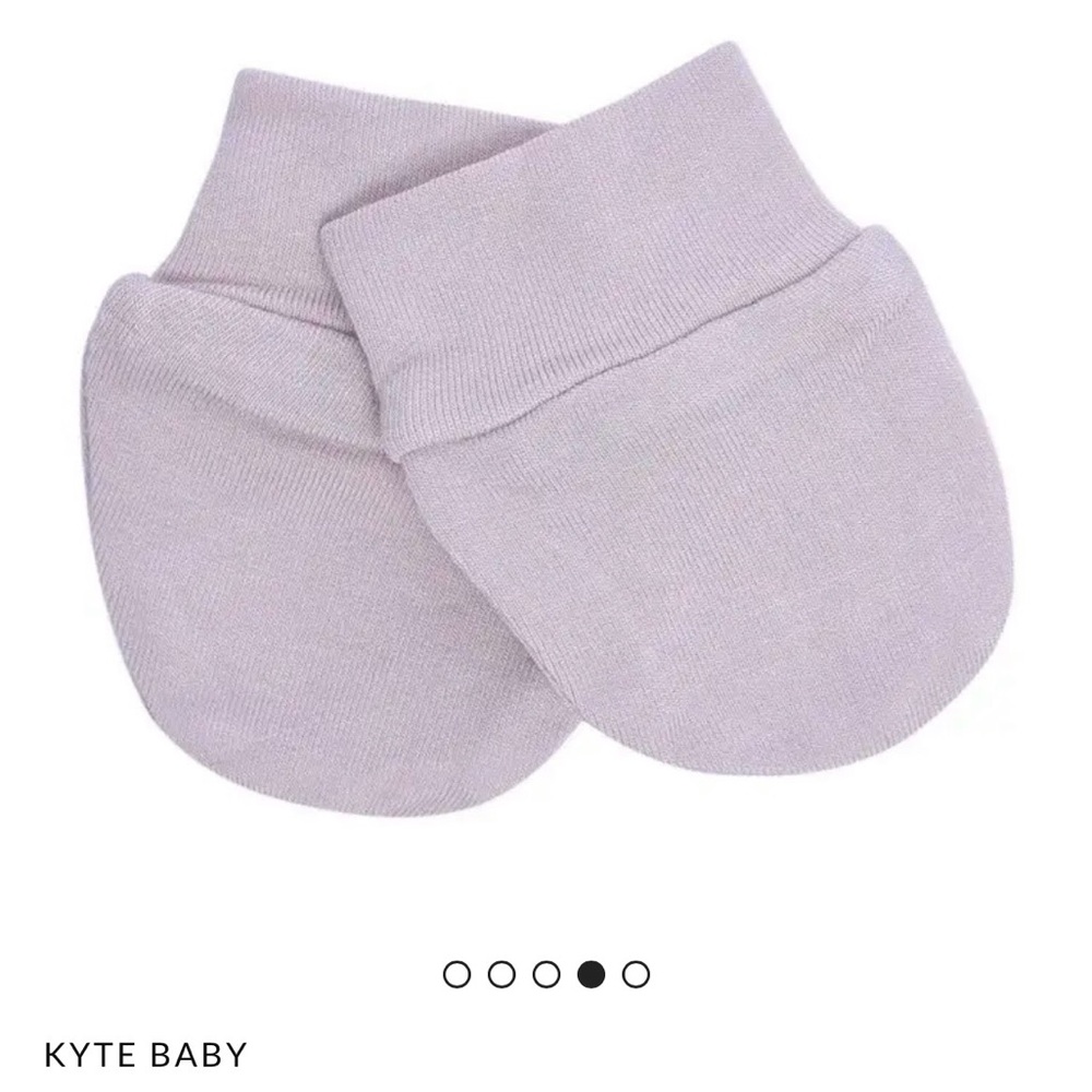 Kyte BABY Blush Infant Scratch Mittens